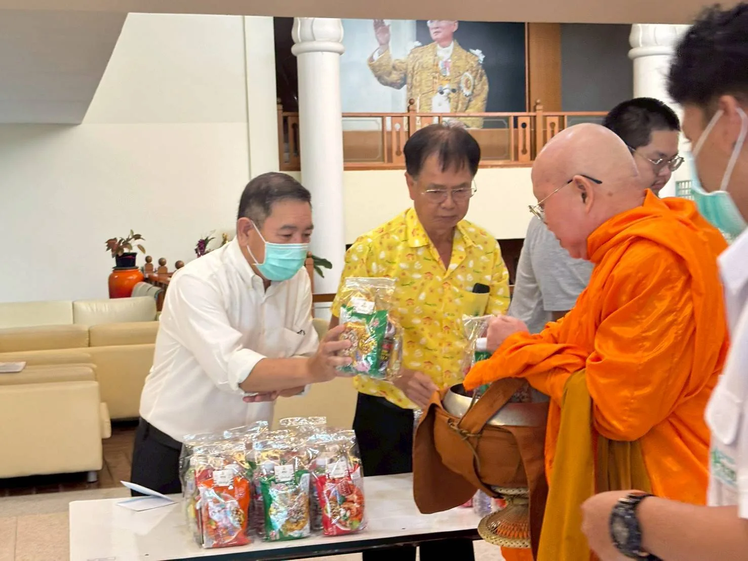 ทำบุญปีใหม่ 2569