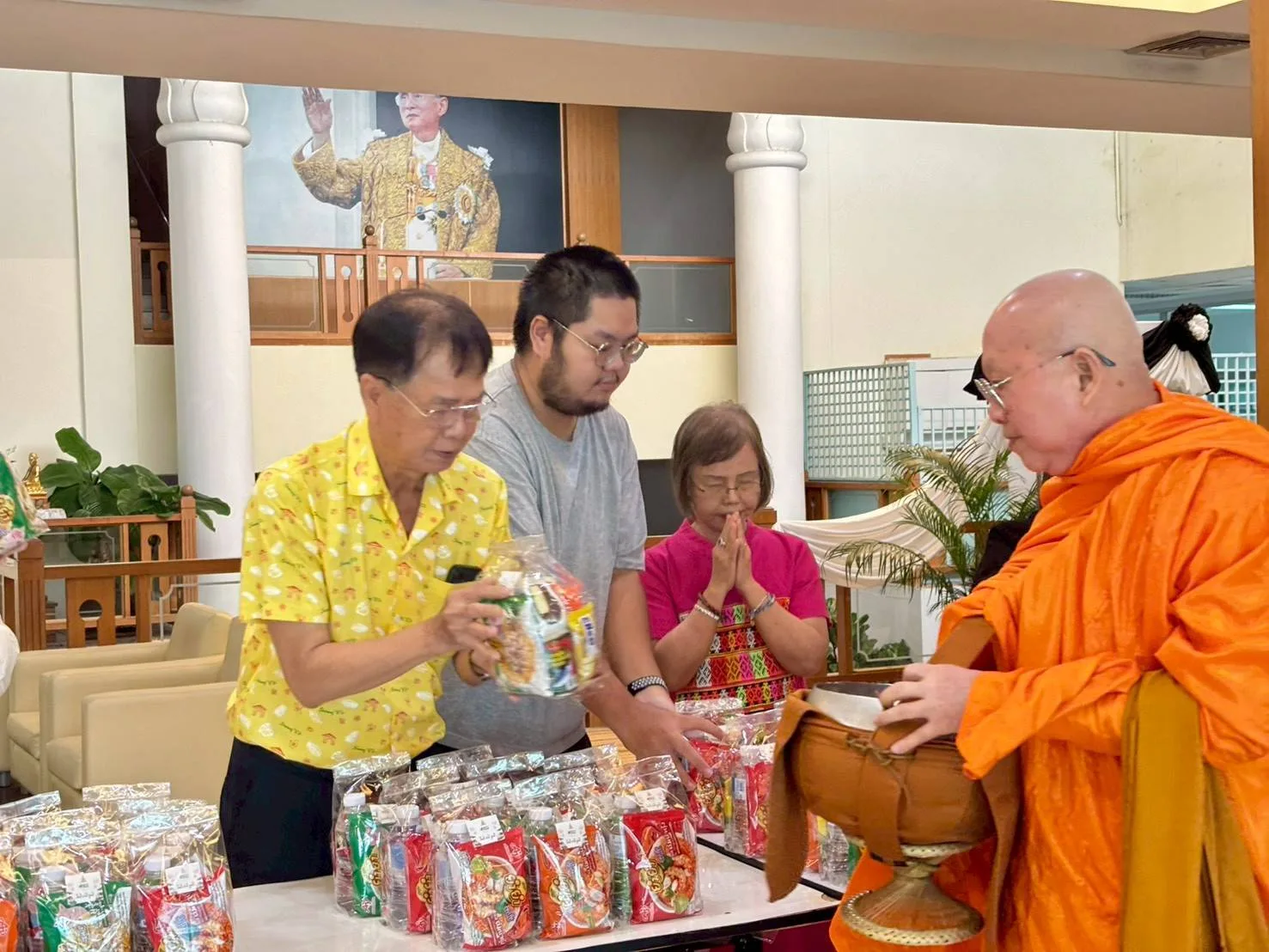 ทำบุญปีใหม่ 2569